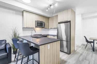Condo for sale at 101 15628 104 Avenue Surrey British Columbia - MLS: R3146510
