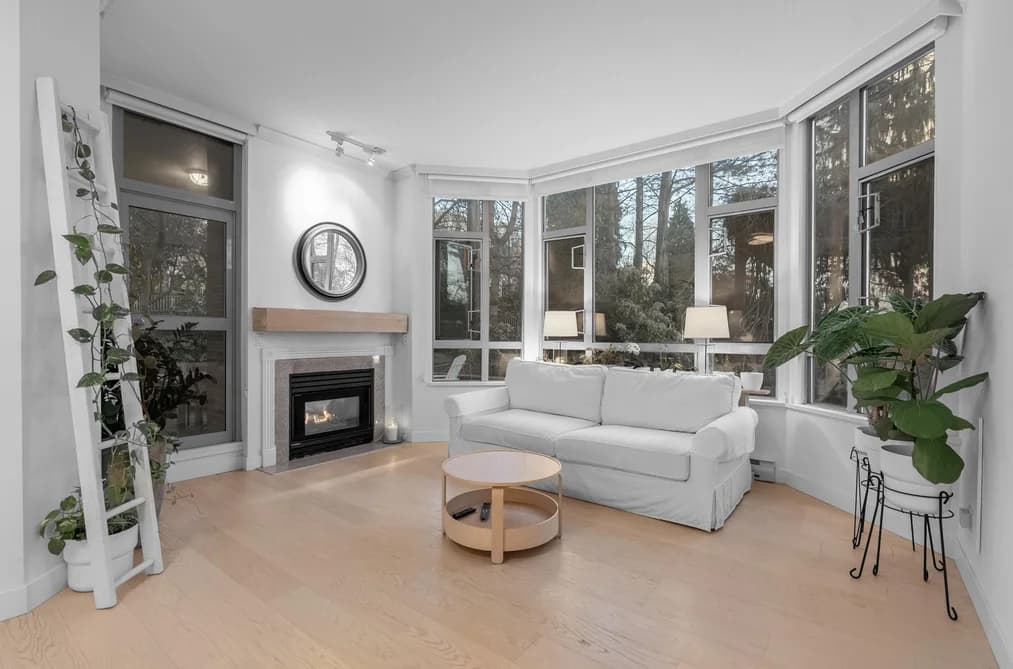 101 160 W KEITH ROAD, North Vancouver, BC — Residential for Sale - Main Photo