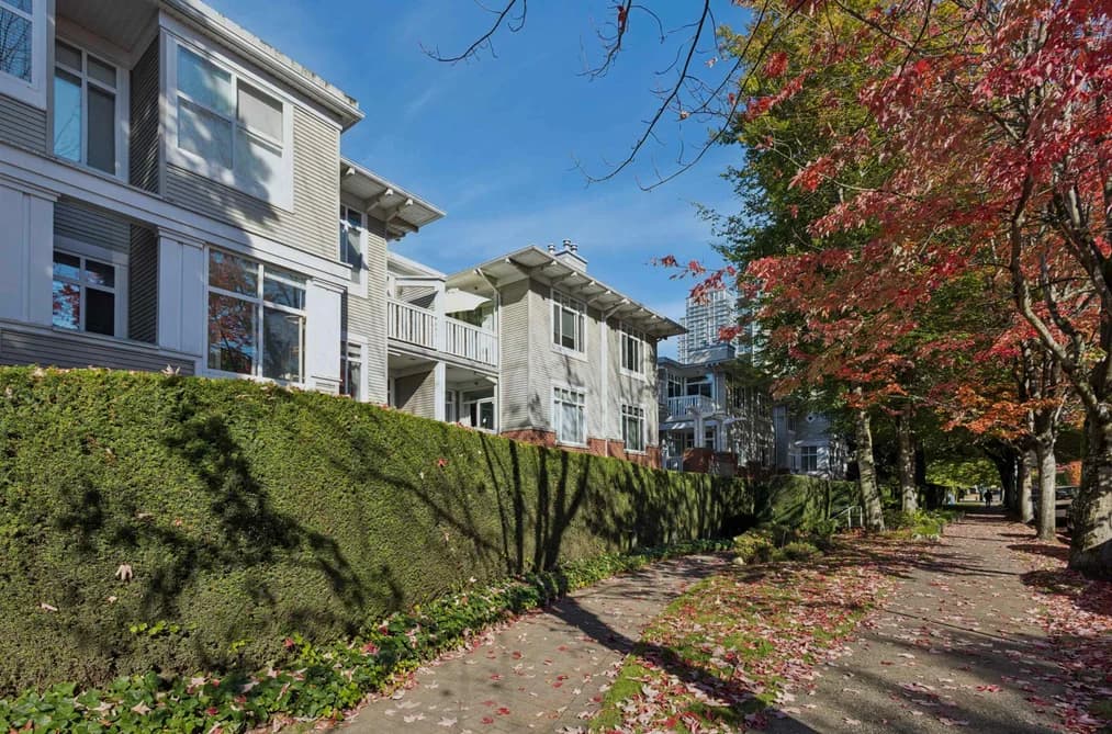 101 1675 W 10TH AVENUE, Vancouver, BC — Residential for Sale - Main Photo