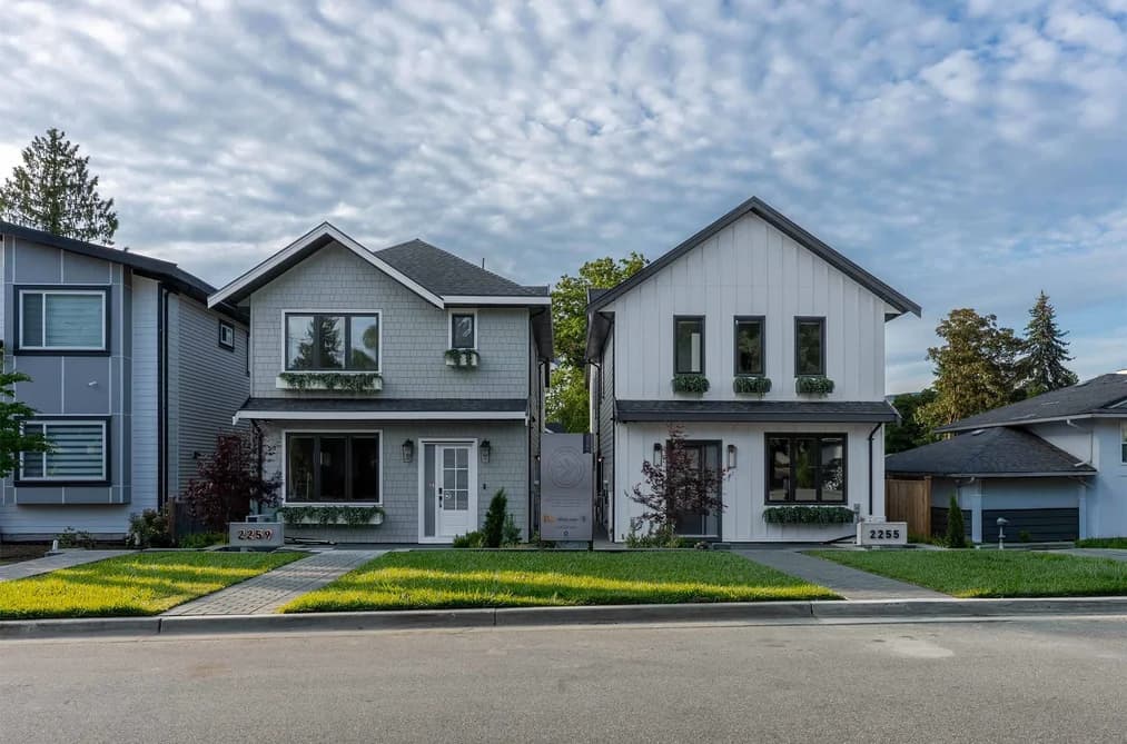 101 2259 LOBB AVENUE, Port Coquitlam, BC — Residential for Sale - Main Photo
