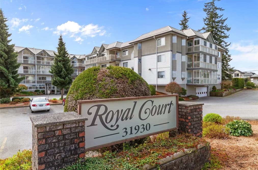 101 31930 OLD YALE ROAD, Abbotsford, BC — Residential for Sale - Main Photo