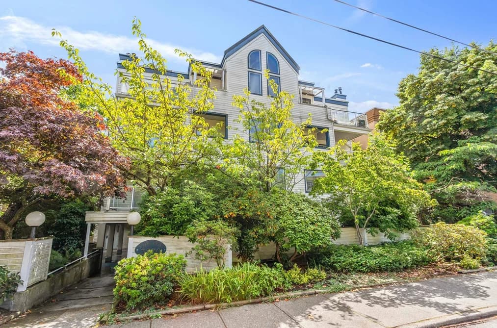 101 3270 W 4TH AVENUE, Vancouver, BC — Residential for Sale - Photo 2