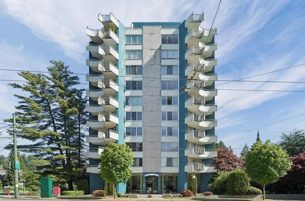 201 4691 W 10TH AVENUE, Vancouver, BC — Residential for Sale - Main Photo