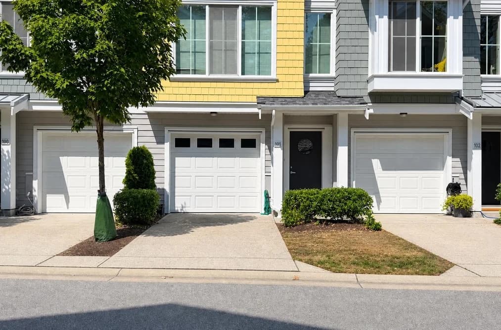 101 5550 ADMIRAL WAY, Delta, BC — Residential for Sale - Photo 2