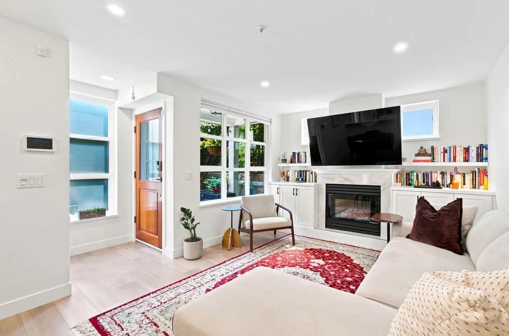 101 657 W 7TH AVENUE, Vancouver, BC — Residential for Sale - Photo 2