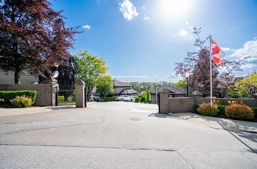 101 678 CITADEL DRIVE, Port Coquitlam, BC — Residential for Sale - Main Photo