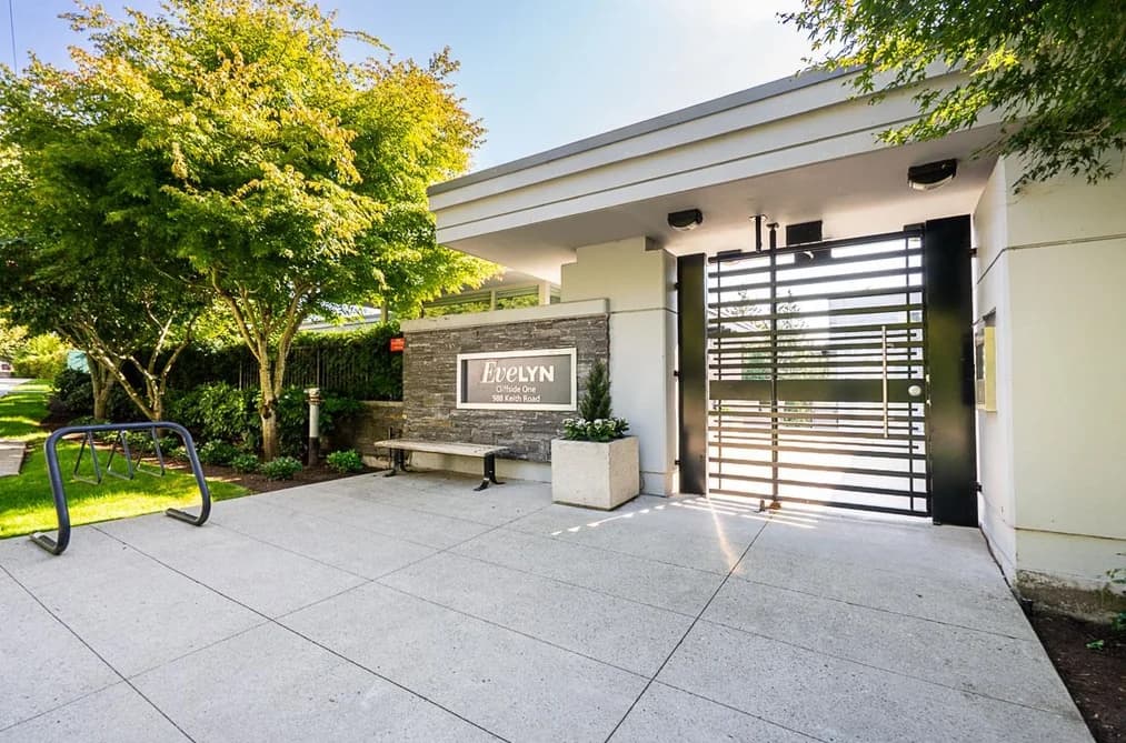 101 988 KEITH ROAD, West Vancouver, BC — Residential for Sale - Main Photo