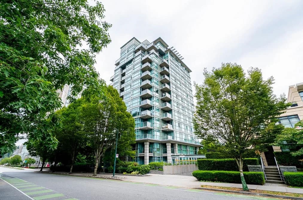 1010 1889 ALBERNI STREET, Vancouver, BC — Residential for Sale - Main Photo