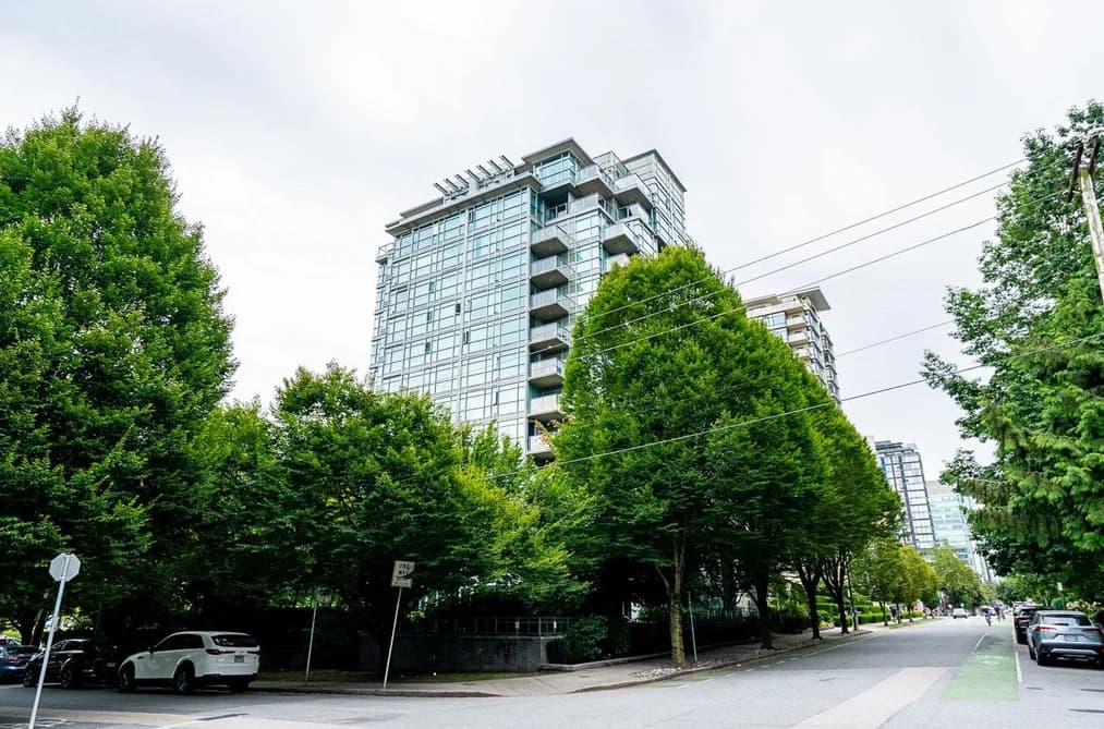 1010 1889 ALBERNI STREET, Vancouver, BC — Residential for Sale - Photo 2