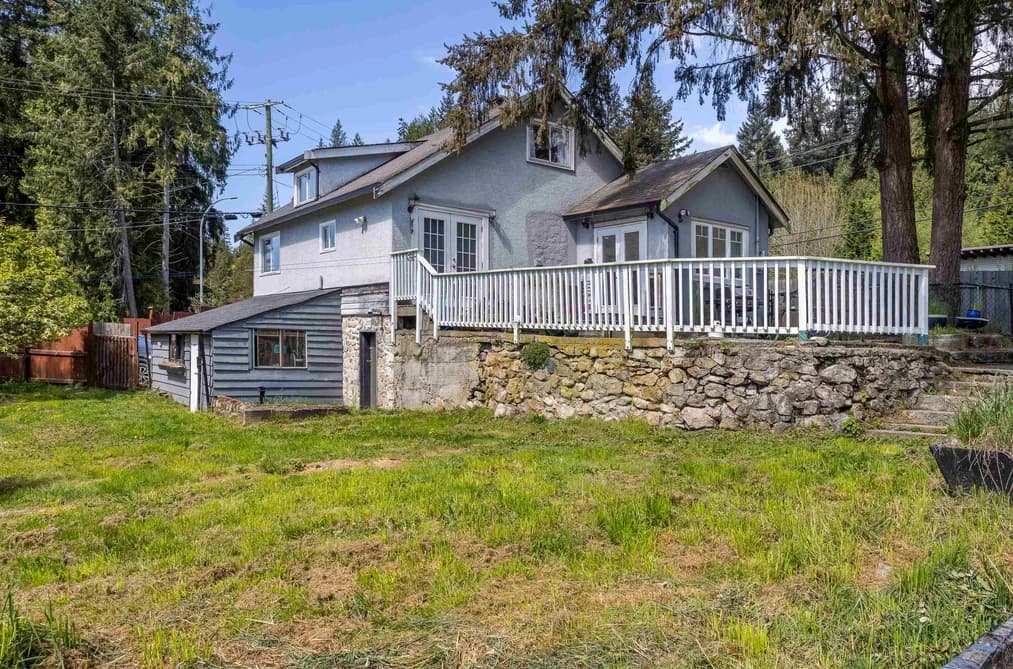 1010 JOE ROAD, Roberts Creek, BC — Residential for Sale - Main Photo
