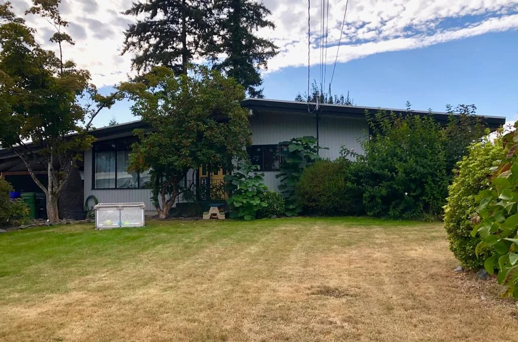 10125 FAIRVIEW DRIVE, Chilliwack, BC — Residential for Sale - Main Photo