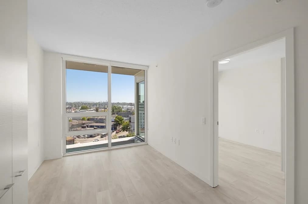 1014 180 E 2ND AVENUE, Vancouver, BC — Residential for Sale - Photo 2