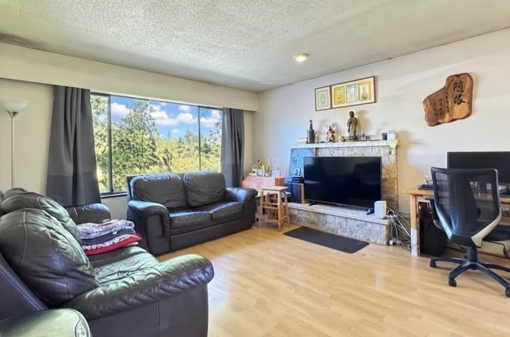 10140 WESTMINSTER HIGHWAY, Richmond, BC — Residential for Sale - Photo 2