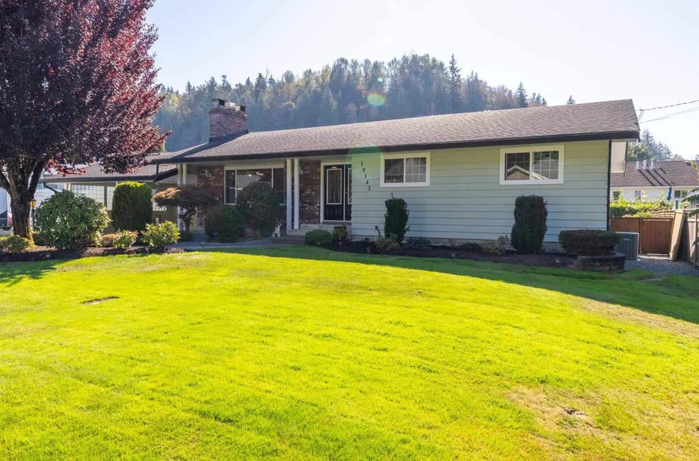 10145 BRENTWOOD DRIVE, Chilliwack, BC — Residential for Sale - Photo 2