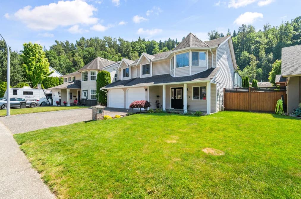 10148 BEAVER CRESCENT, Chilliwack, BC — Residential for Sale - Main Photo