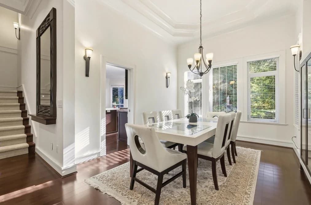 1017 CANYON BOULEVARD, North Vancouver, BC — Residential for Sale - Photo 2