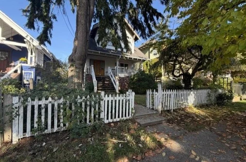 1017 Hamilton Street, New Westminster, BC - House for Sale - Main Photo 1017 Hamilton Street, New Westminster, BC - House for Sale - Main Photo