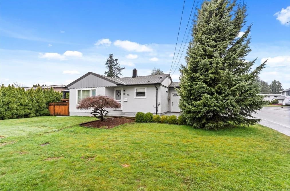 10189 KENT ROAD, Chilliwack, BC — Residential for Sale - Photo 2