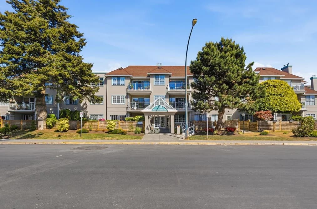 102 1140 55 STREET, Tsawwassen, BC — Residential for Sale - Main Photo