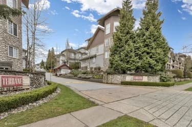 Townhouse for sale at 102 12040 68 Avenue Surrey British Columbia - MLS: R3109993