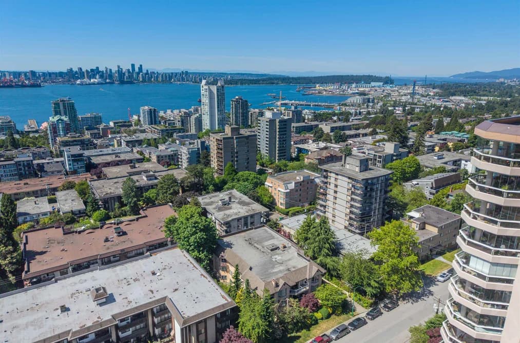 102 123 E 6TH STREET, North Vancouver, BC — Residential for Sale - Main Photo