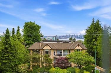 Condo for sale at 102 123 E Keith Road North Vancouver British Columbia - MLS: R3133880