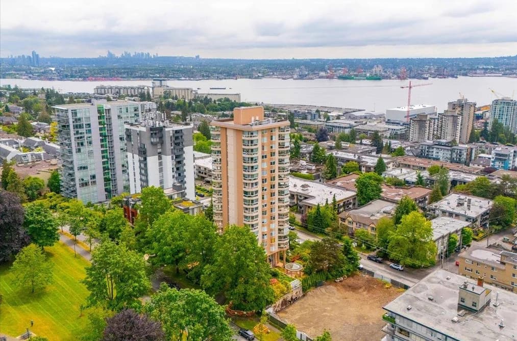 102 123 E KEITH ROAD, North Vancouver, BC — Residential for Sale - Photo 2