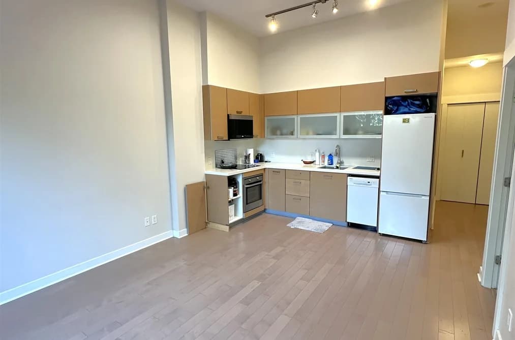 102 13380 108 AVENUE, Surrey, BC — Residential for Sale - Photo 2