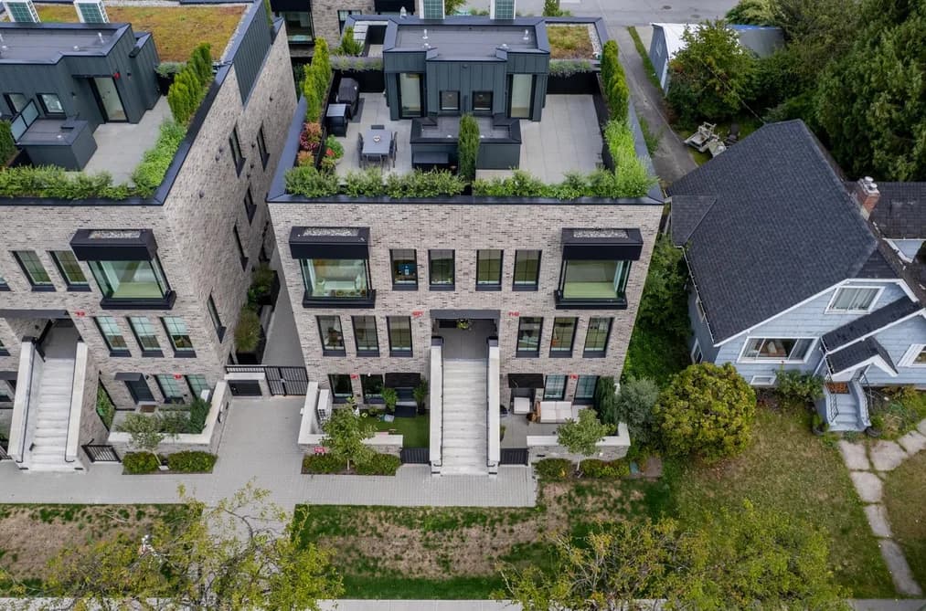 102 157 W KING EDWARD, Vancouver, BC — Residential for Sale - Photo 2