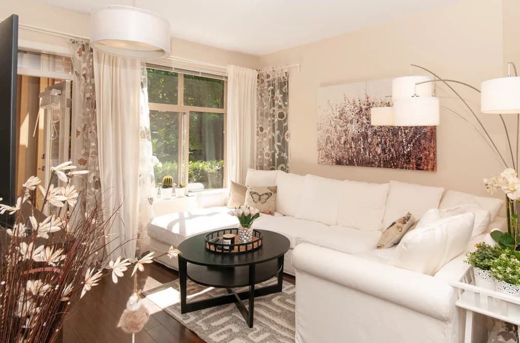 102 1633 MACKAY, North Vancouver BC V7P 0A2 - Photo 1