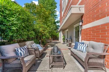 Condo for sale at 102 2128 W 43rd Avenue Vancouver British Columbia - MLS: R3130920