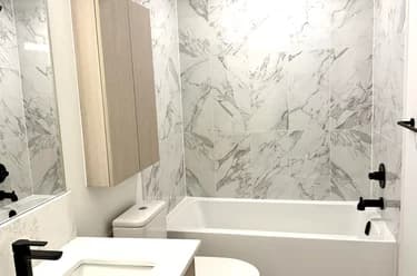 Condo for sale at 102 2277 Hawthorne Avenue Port Coquitlam British Columbia - MLS: R3124492