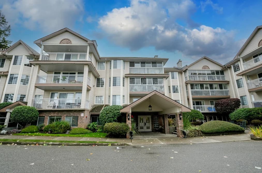 102 2491 GLADWIN ROAD, Abbotsford, BC — Residential for Sale - Photo 2