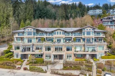 Townhouse for sale at 102 2575 Garden Court West Vancouver British Columbia - MLS: R3108529