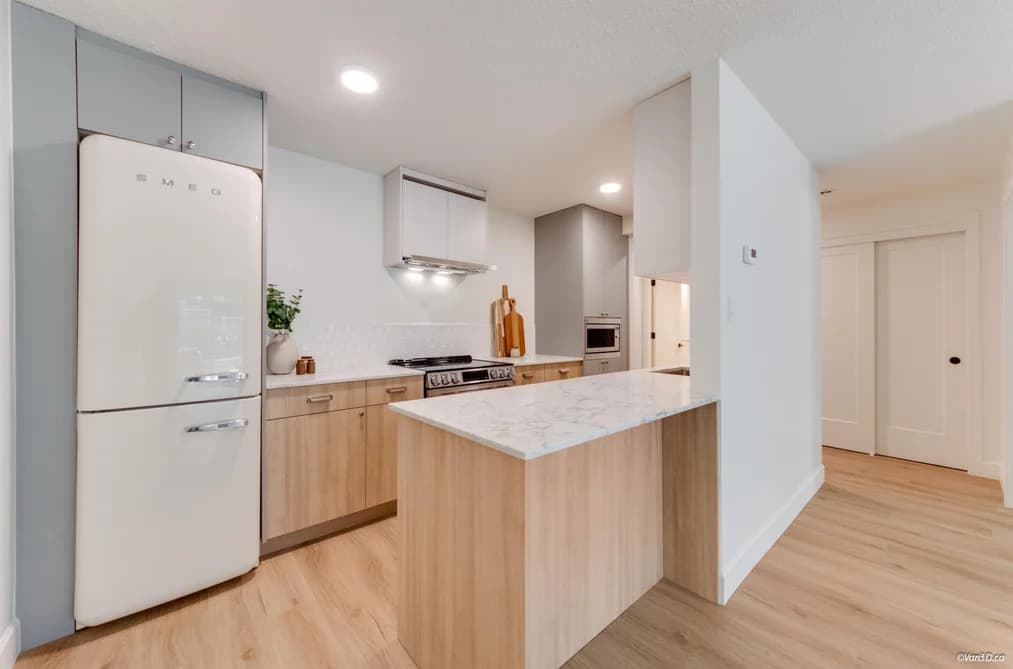 102 270 W 3RD STREET, North Vancouver, BC — Residential for Sale - Main Photo