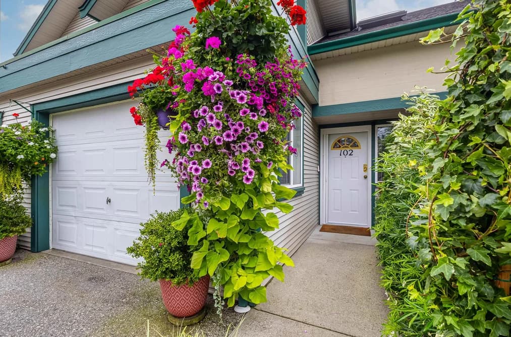 102 5711 EBBTIDE STREET, Sechelt, BC — Residential for Sale - Main Photo