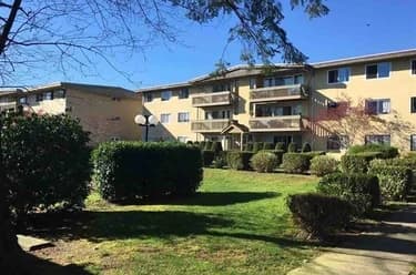 Condo for sale at 102 5770 Hastings Street Burnaby British Columbia - MLS: R3093604