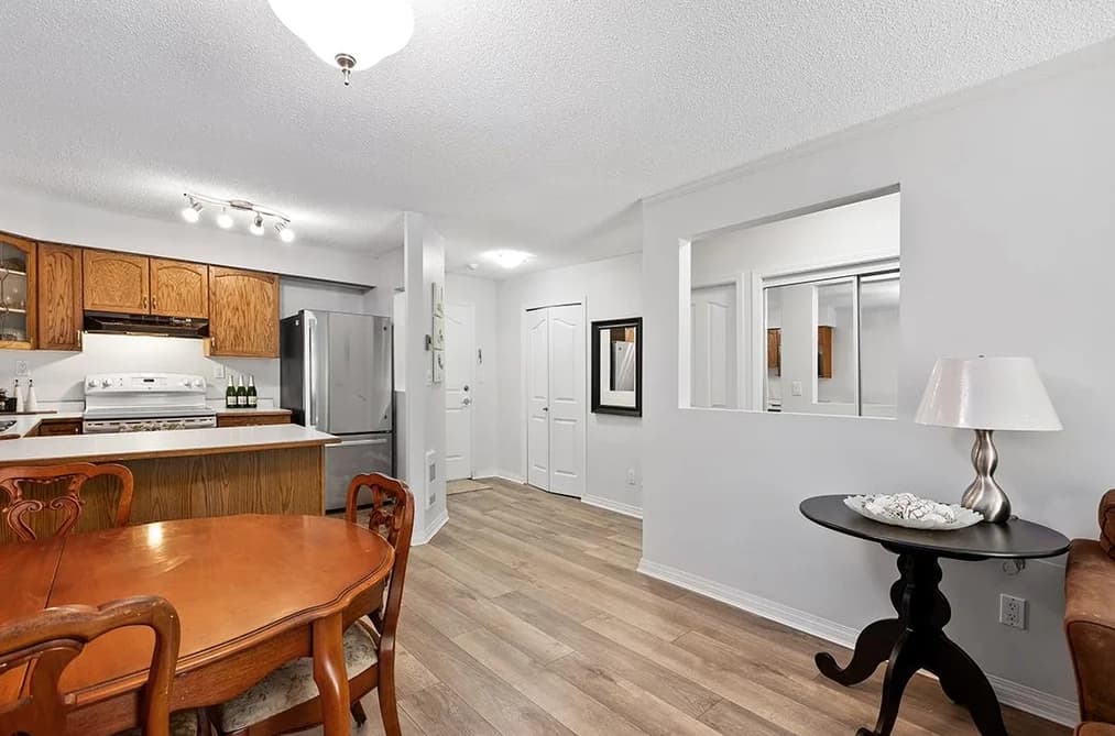 102 74 MINER STREET, New Westminster, BC — Residential for Sale - Photo 2