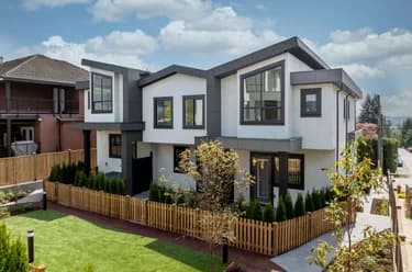 Townhouse for sale at 102 753 Edgar Avenue Coquitlam British Columbia - MLS: R3155123