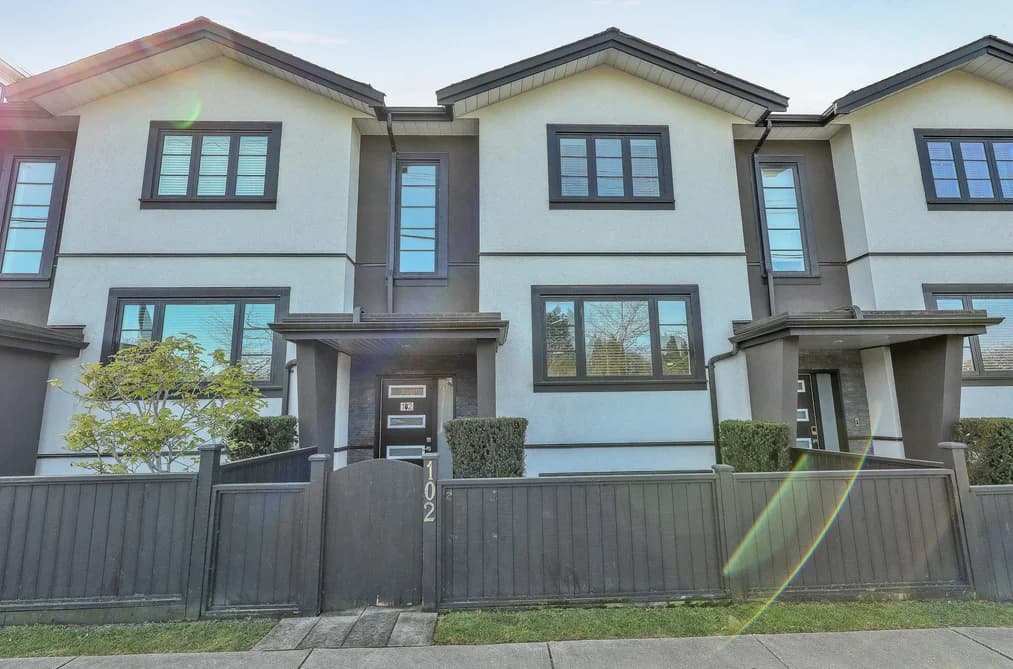 102 806 GAUTHIER AVENUE, Coquitlam, BC — Residential for Sale - Main Photo