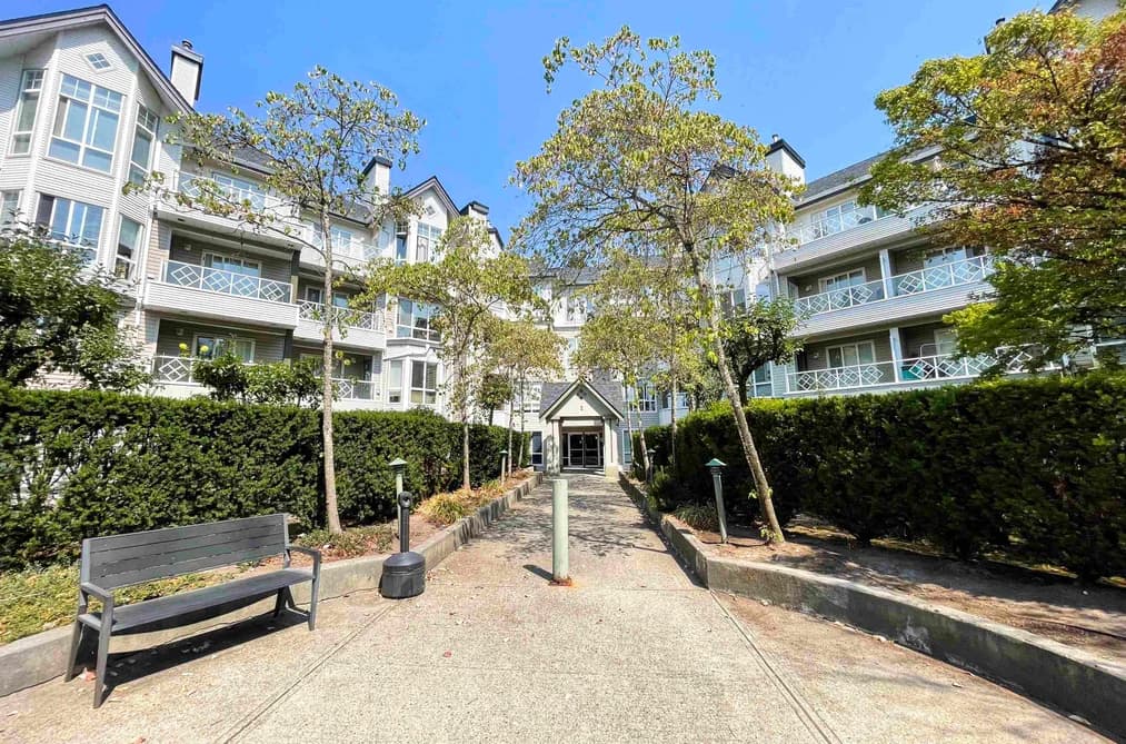 102 9979 140 STREET, Surrey, BC — Residential for Sale - Main Photo