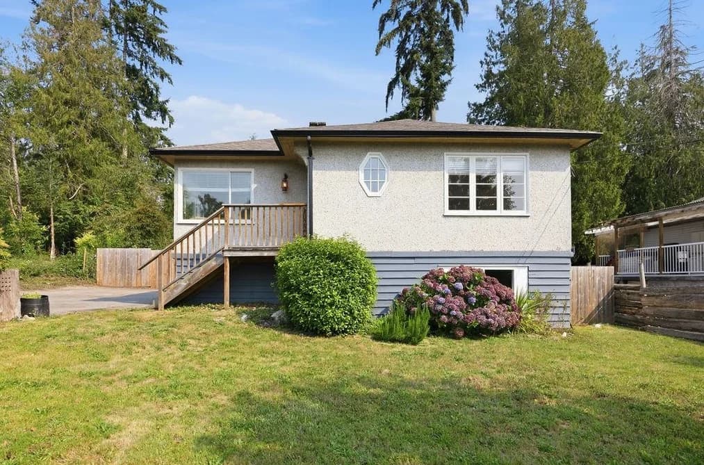 1022 ROSAMUND ROAD, Gibsons, BC — Residential for Sale - Main Photo