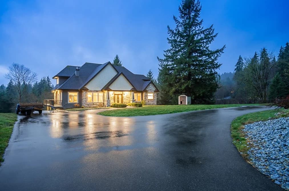 10228 STAVE LAKE ROAD, Mission, BC — Residential for Sale - Photo 2
