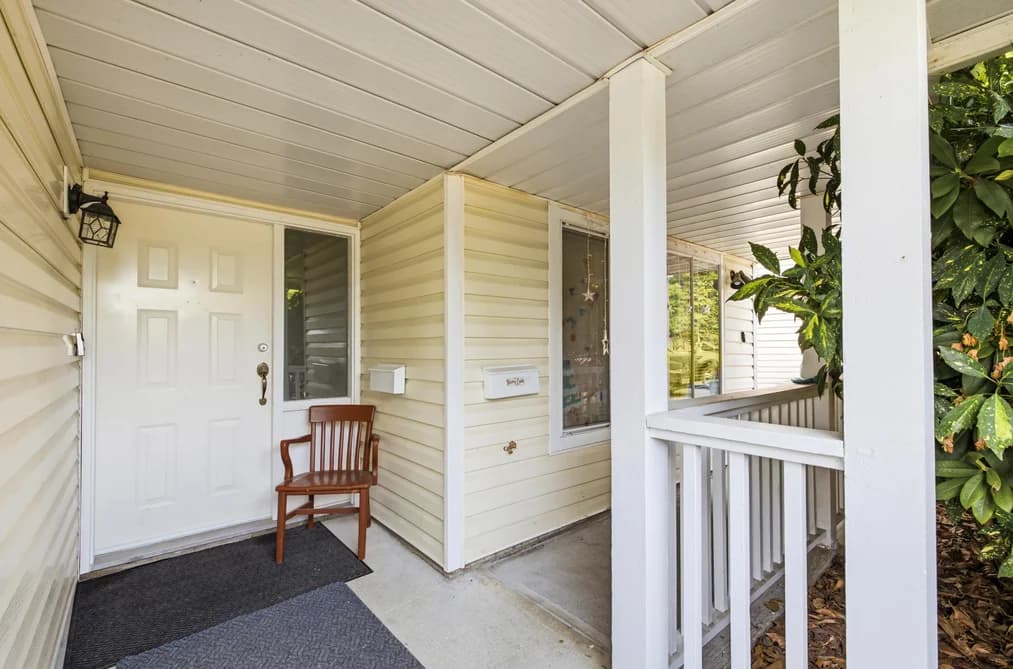 10235 158 STREET, Surrey, BC — Residential for Sale - Photo 2