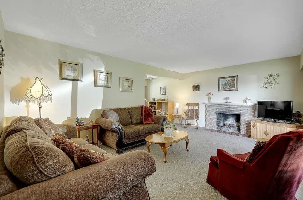 10236 125 STREET, Surrey, BC — Residential for Sale - Photo 2