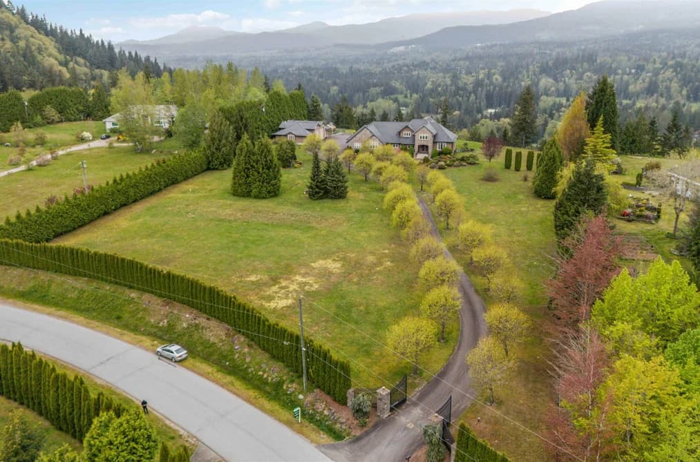 10270 ROLLEY CRESCENT, Maple Ridge, BC — Residential for Sale - Main Photo
