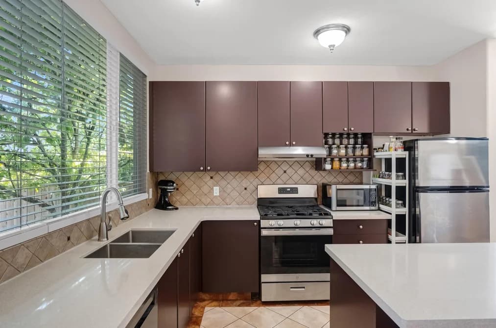 10280 242B STREET, Maple Ridge, BC — Residential for Sale - Photo 2