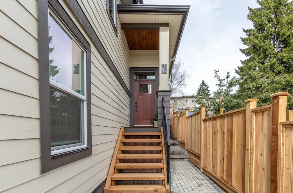 103 1211 THOMAS AVENUE, Coquitlam, BC — Residential for Sale - Photo 2