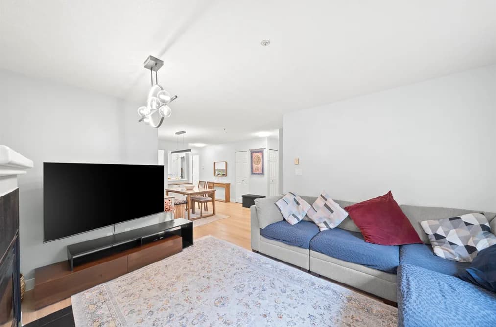 103 20189 54 AVENUE, Langley, BC — Residential for Sale - Photo 2
