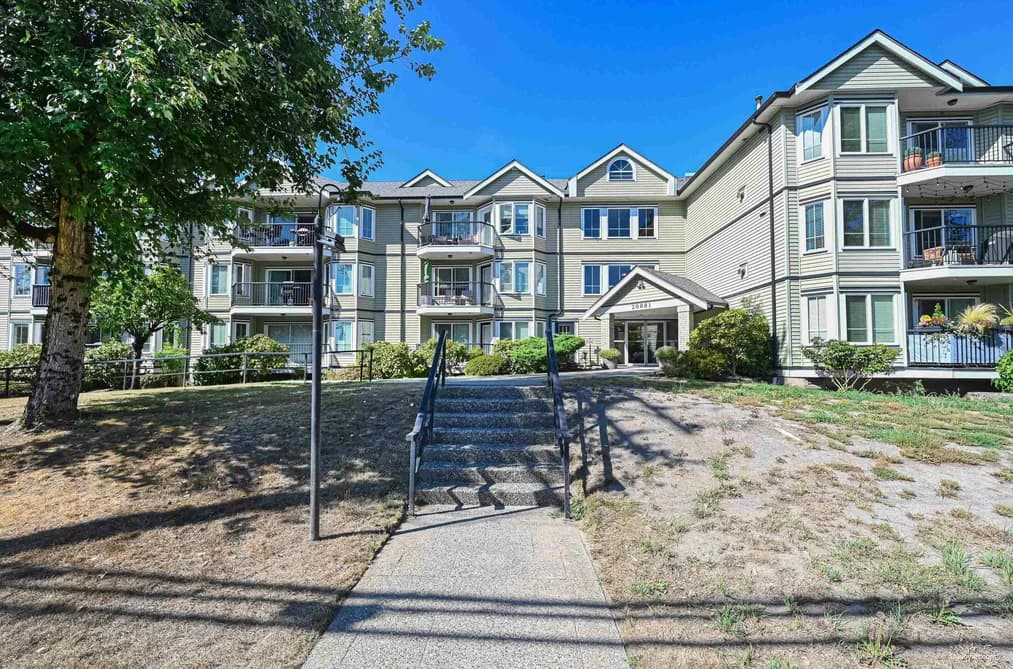 103 20881 56 AVENUE, Langley, BC — Residential for Sale - Photo 2